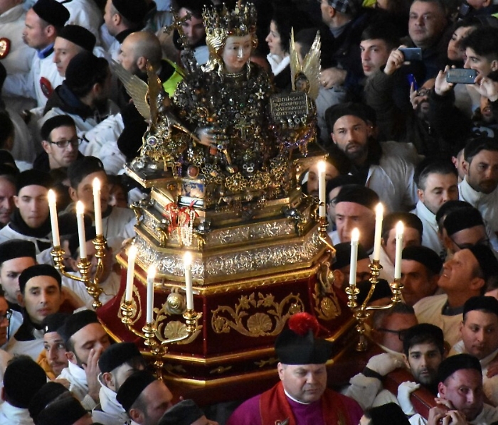 Ottava Sant'Agata, Gristina: &laquo;Chi ha sbagliato, si penta&raquo;