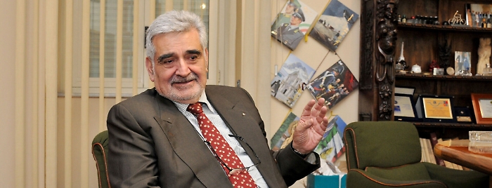 Catania, il "sistema delle 3 carte" per frodare all'erario 220 milioni