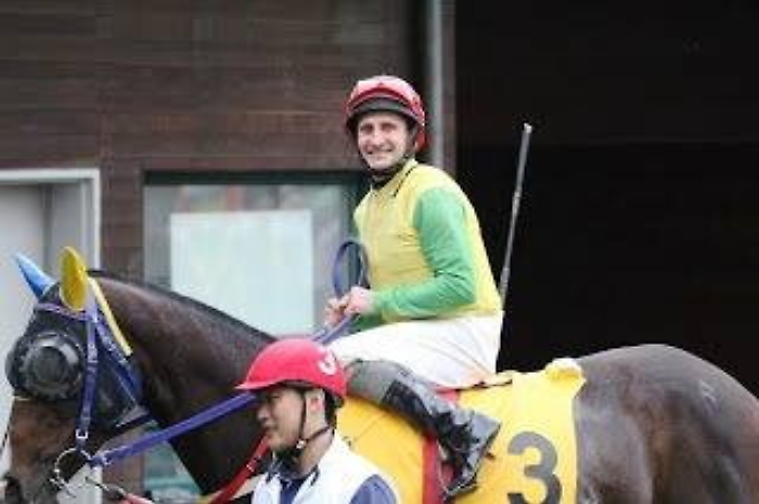 Siracusa, incidente durante la &ldquo;Tris&rdquo;Uno dei fantini in gravi condizioni