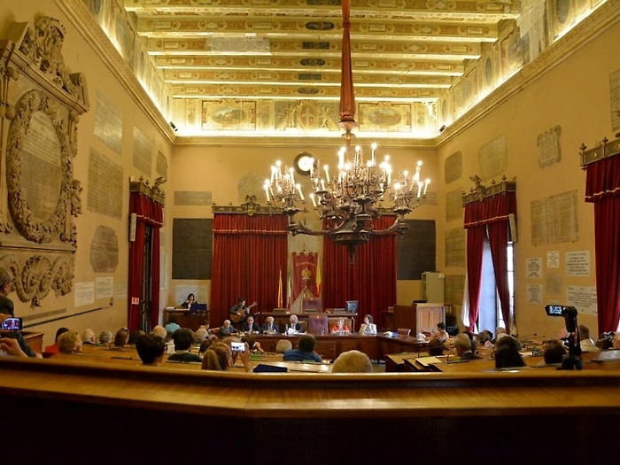 Palermo, rimborsi non dovuti a consiglieri comunali: scatta sequestro beni