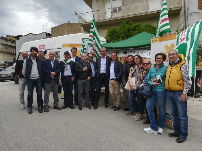 La Cisl va in rete con la citt&agrave;