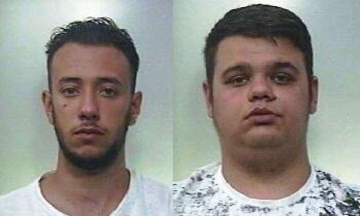 Rapine con pistola e machete nel Catanese: arrestati due malviventi 