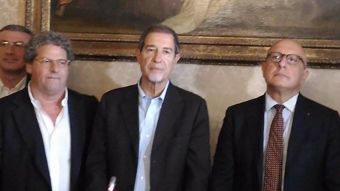 Centrodestra in Sicilia, (non) &egrave; qui la festa? E la Lega: &laquo;Con Musumeci, un abisso&raquo;