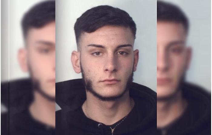 Catania, spacciatore a domicilio arrestato in viale Vittorio Veneto