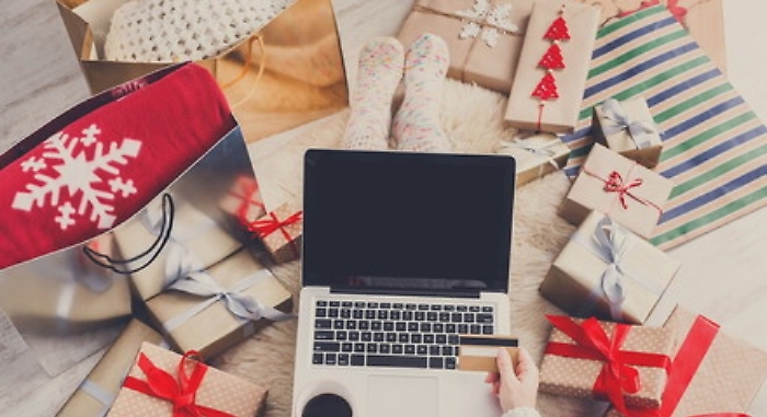 Acquisti online, attenti alle truffe sotto l'albero: il decalogo della polizia postale di Catania