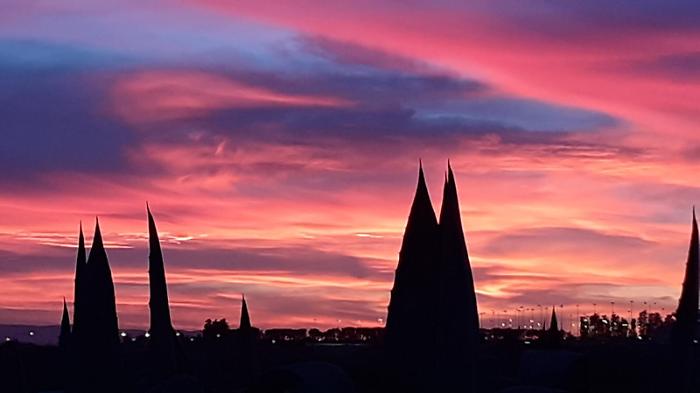 Catania,  i colori del tramonto a dicembre 
