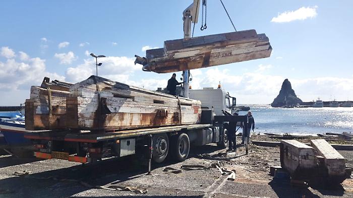 Conclusa la bonifica del porto di Aci Trezza: ripulito l'antico scalo dei Malavoglia