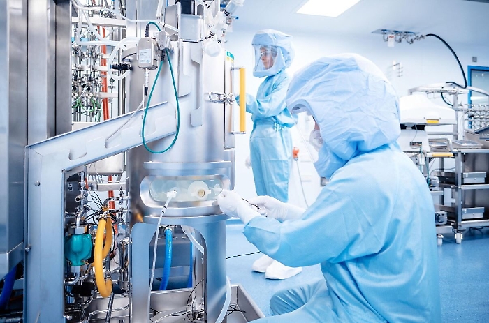 Il vaccino Pfizer-Biontech dai dati preliminari &egrave; meno efficace su varianti sudafricana e brasiliana