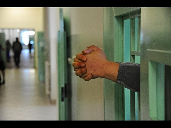 Detenuto suicida a Poggioreale