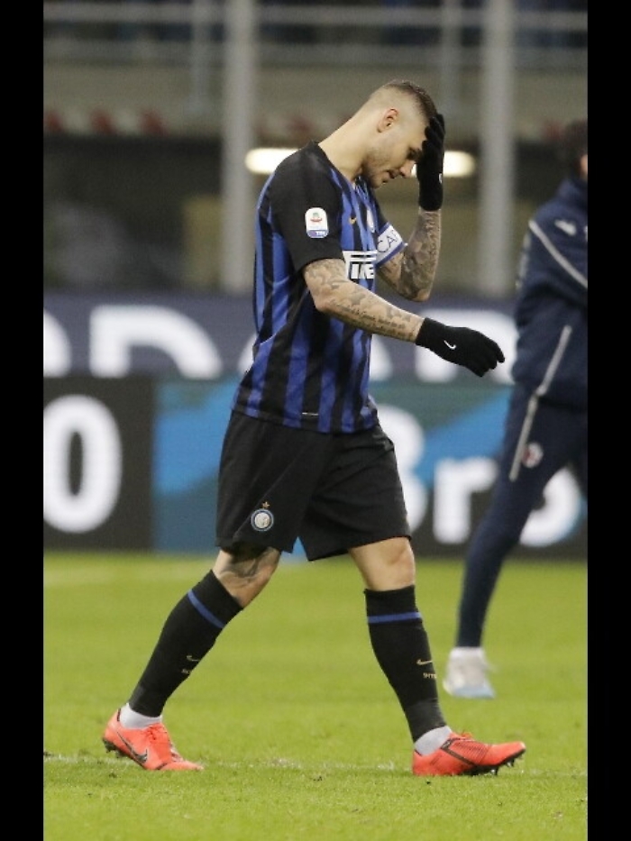 Wanda Nara twitta foto Icardi in lacrime