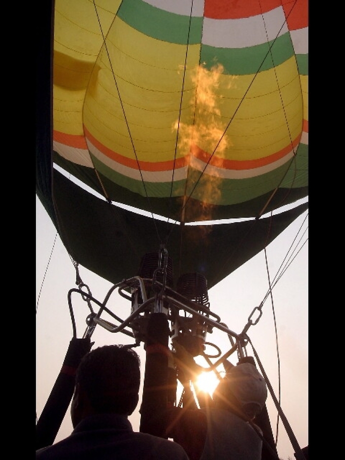 Egitto: si schianta mongolfiera turisti
