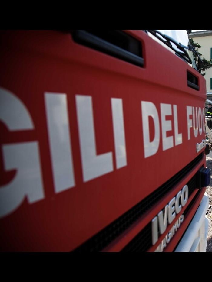 Scoppio in laboratorio Pisa, 1 ferito