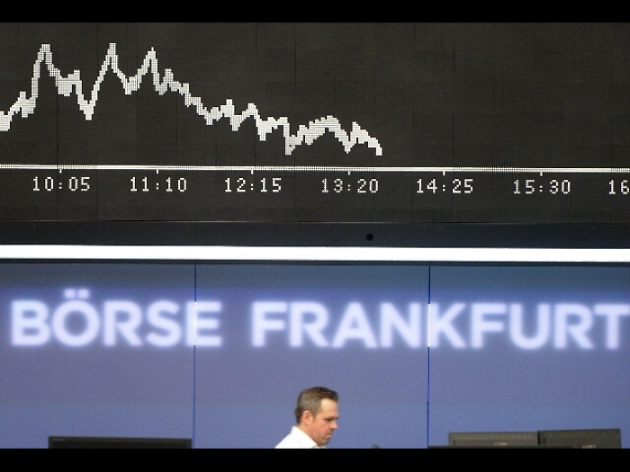 Borsa: Europa negativa su timori dazi