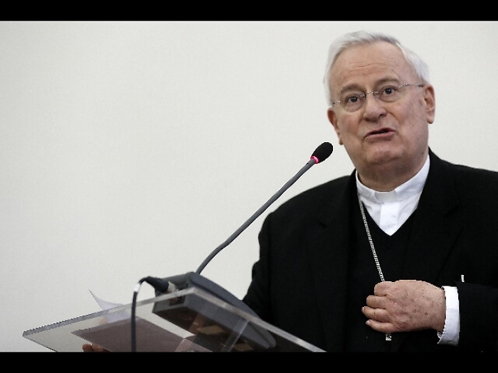 Bassetti, politica nasca da servizio