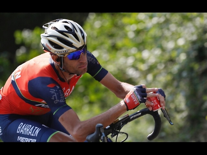 Nibali, lo squalo elogia Contador