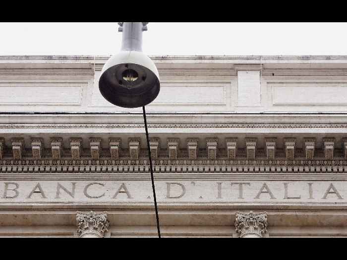 Bankitalia:spread pesa su risparmio