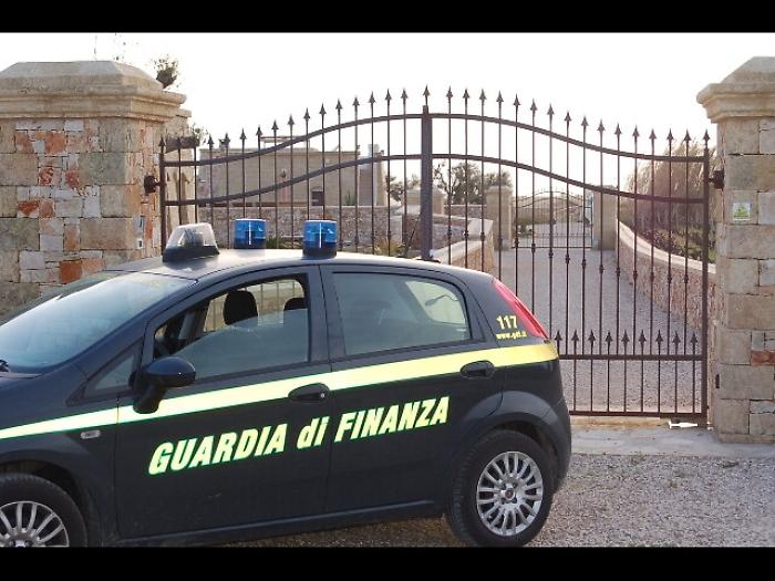 Slot in orario lavoro, nove sospesi