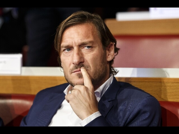 Totti: conferenza in diretta su Rai2