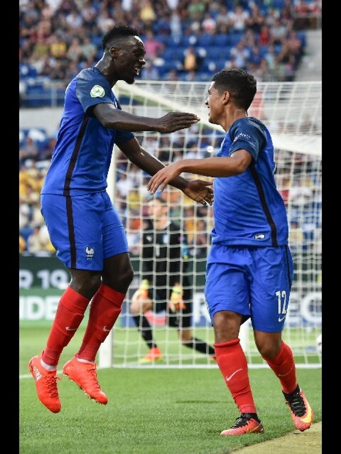 Calcio: Europeo U19, Italia in finale