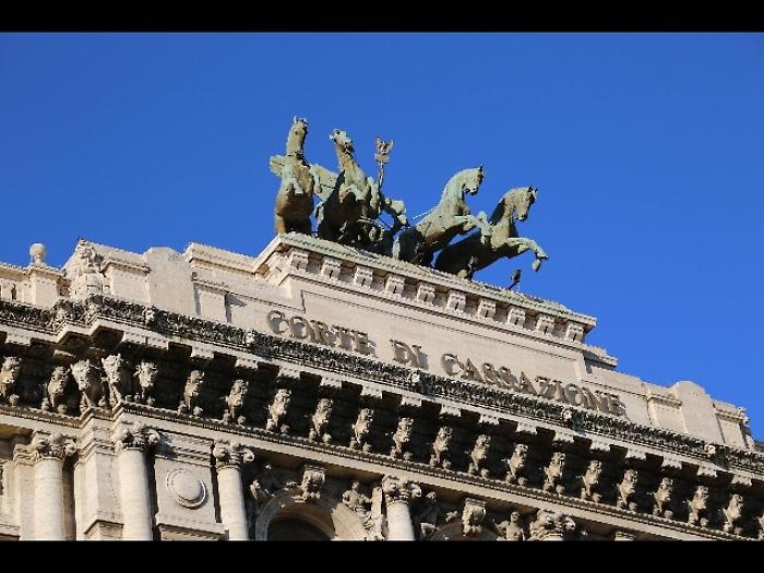 Cassazione, ex assessore condannato