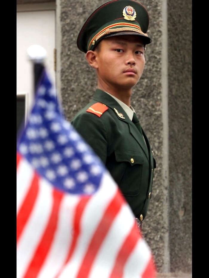 Pechino, esplosione fuori ambasciata Usa