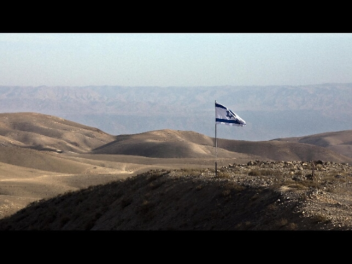 Ue, illegali nuove case colonie Israele