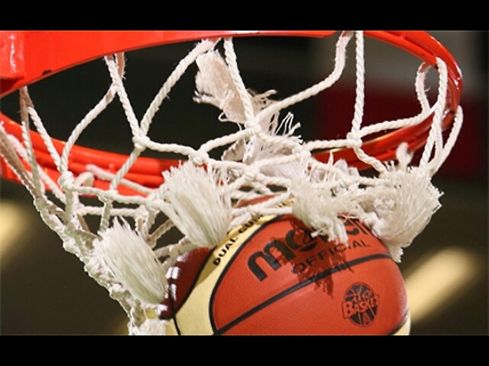Basket: Umana Reyer, Tomas Ress lascia