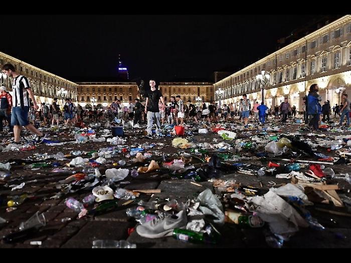 P.za S.Carlo, domani udienza preliminare