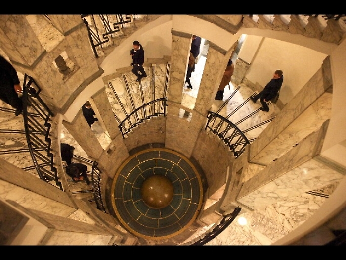 Borsa: Milano (+1,1%) avanza ancora