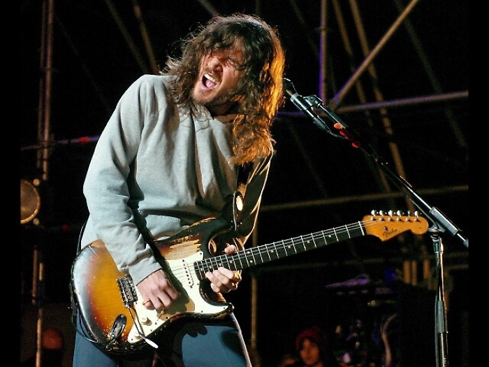 John Frusciante torna nei Red Hot Chili Peppers