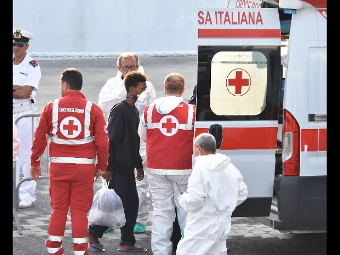 Migranti a 258 mln. Piano sanit&agrave; Oms