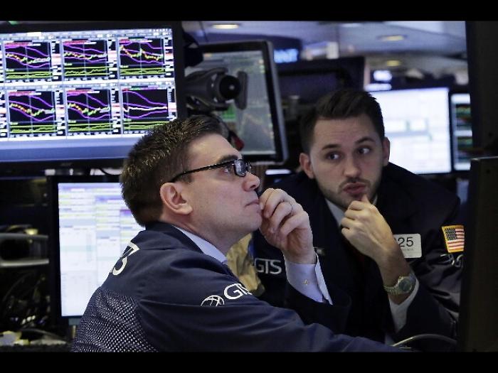 Spread Btp-Bund stabile a 227 punti