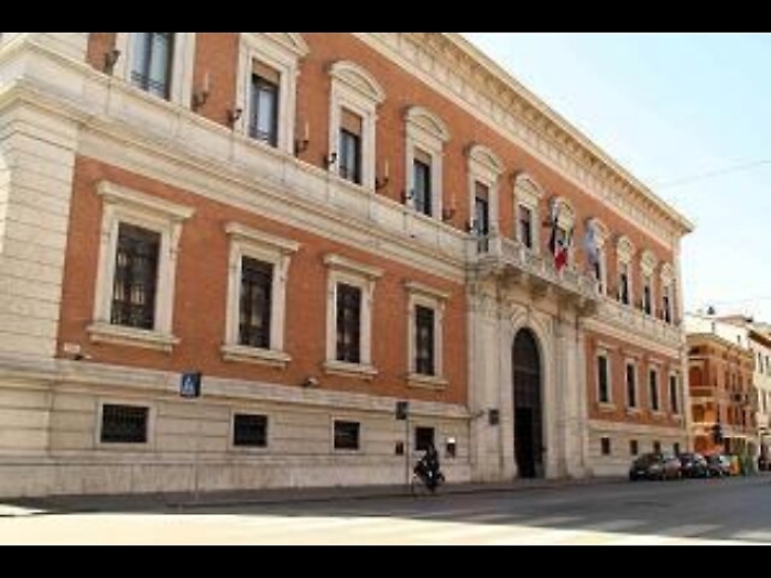 Crac Carife, in 12 a processo