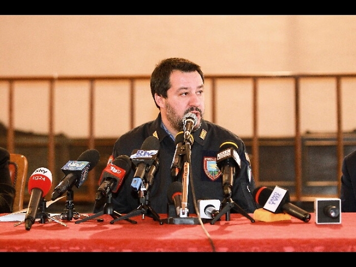 Salvini, porti sono e rimangono chiusi