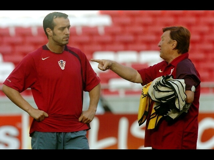 Calcio: leggende Spagna e Mondo, al Wanda finisce 6-6