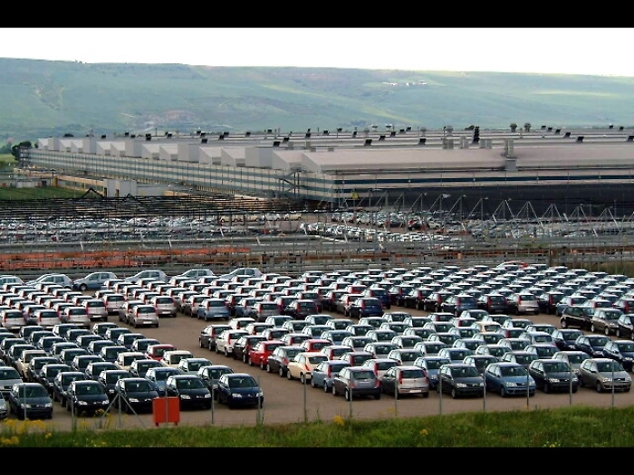 Auto Europa +14,4% settembre, Fca +12,8%