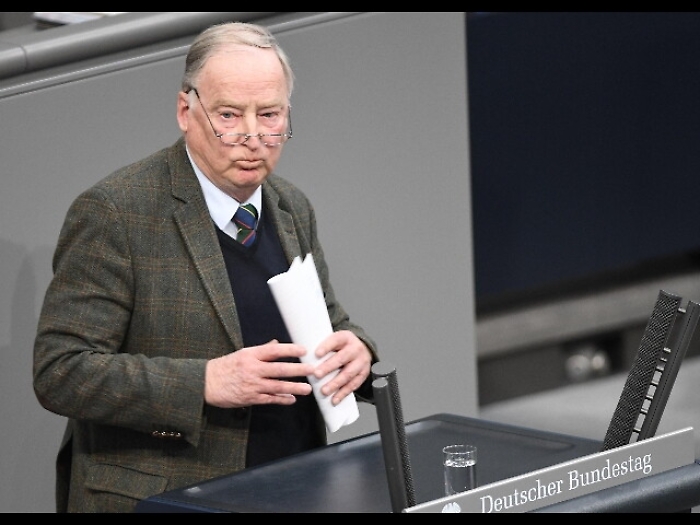 Sondaggio, populisti Afd sorpassano Spd