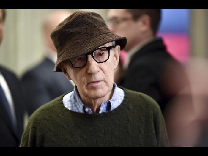 Dubbi Amazon, film Woody Allen a rischio