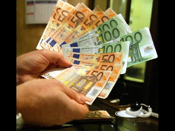 Banche: Cgia, 81% sofferenze da imprese