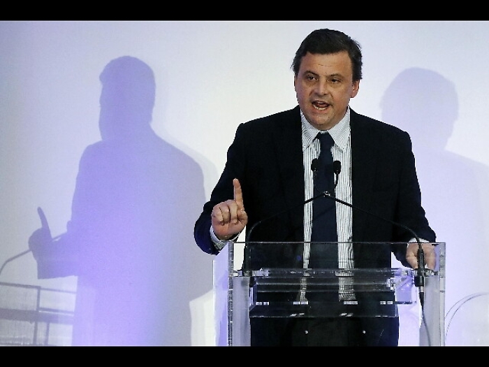 Calenda, part-time Embraco inaccettabile