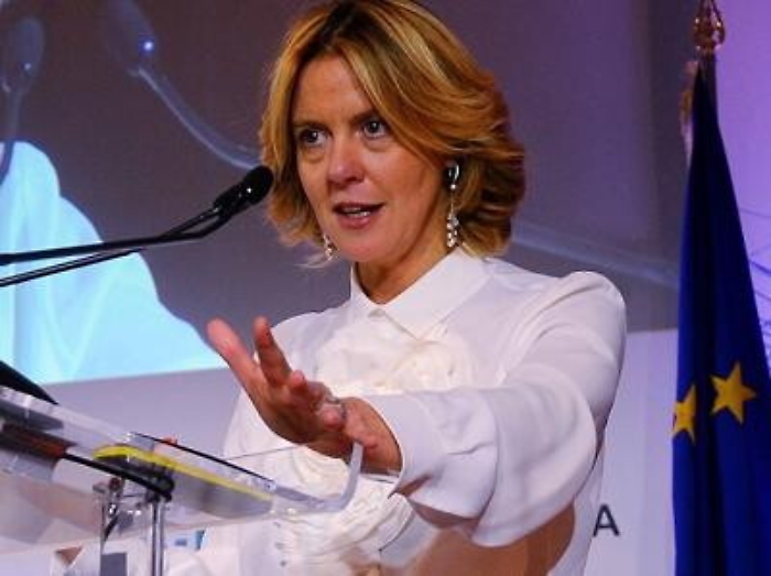 Vaccini: Lorenzin, da Lega posizioni pericolose, successe anche con Stamina