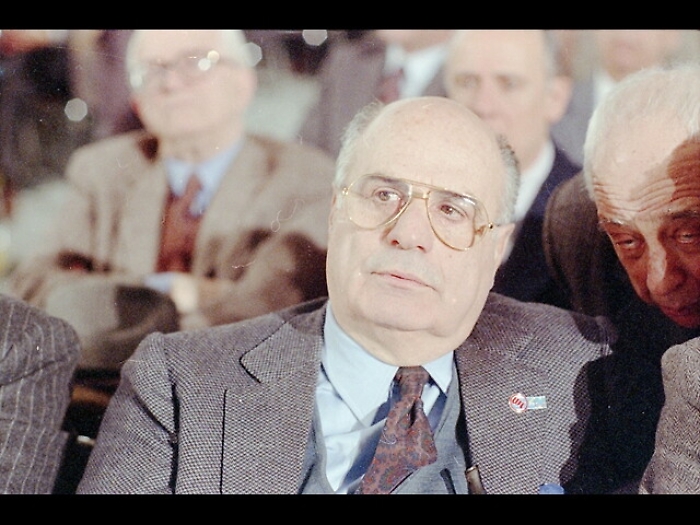 Morto Mamm&igrave;, autore legge sulla Tv