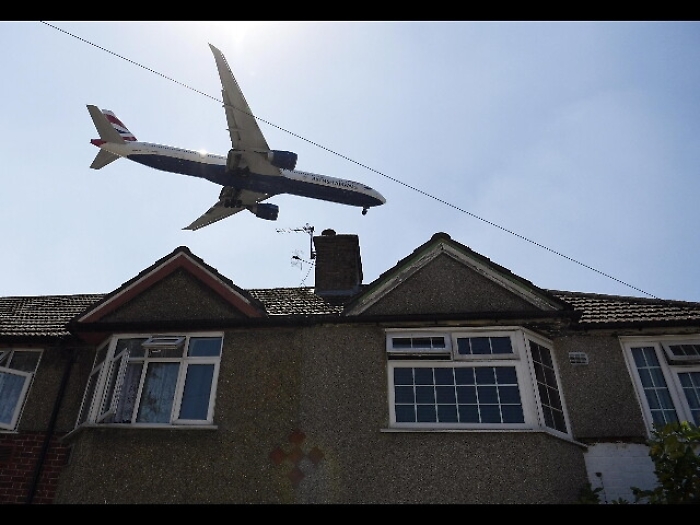 Gb: ok Parlamento a terza pista Heathrow