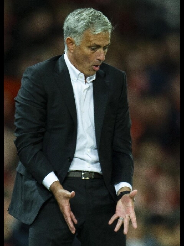 Premier, primo ko per Mourinho