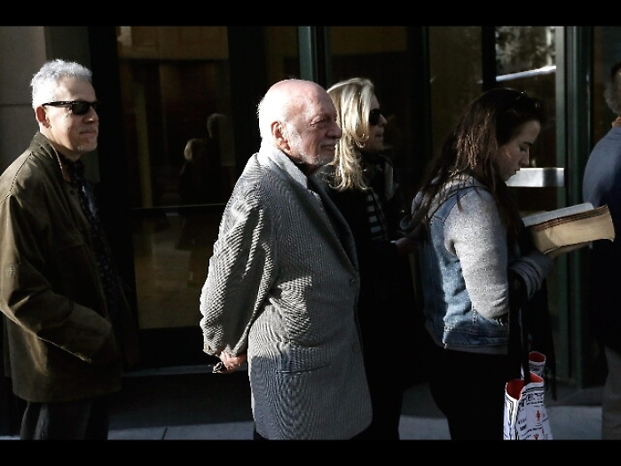 Addio a Hal Prince, principe di Broadway