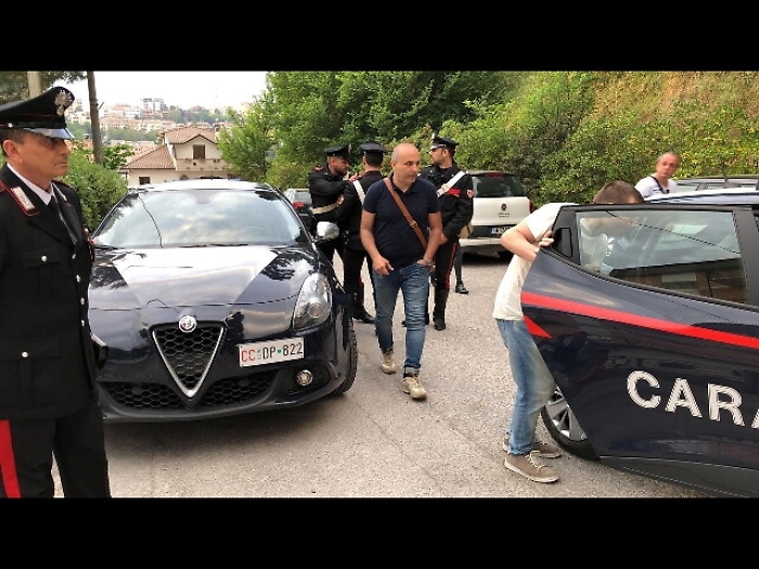 Asfissiato dopo rapina, colpo simile