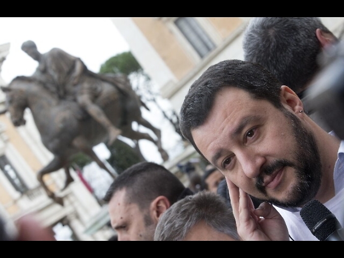 Salvini,Rackete dovrebbe stare in galera