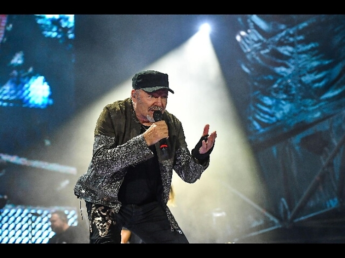 Musica: Vasco, data zero a Lignano 27/5