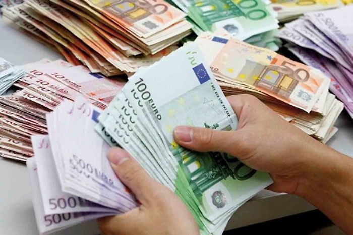 Catania , i due commercialisti che truffavano i clienti