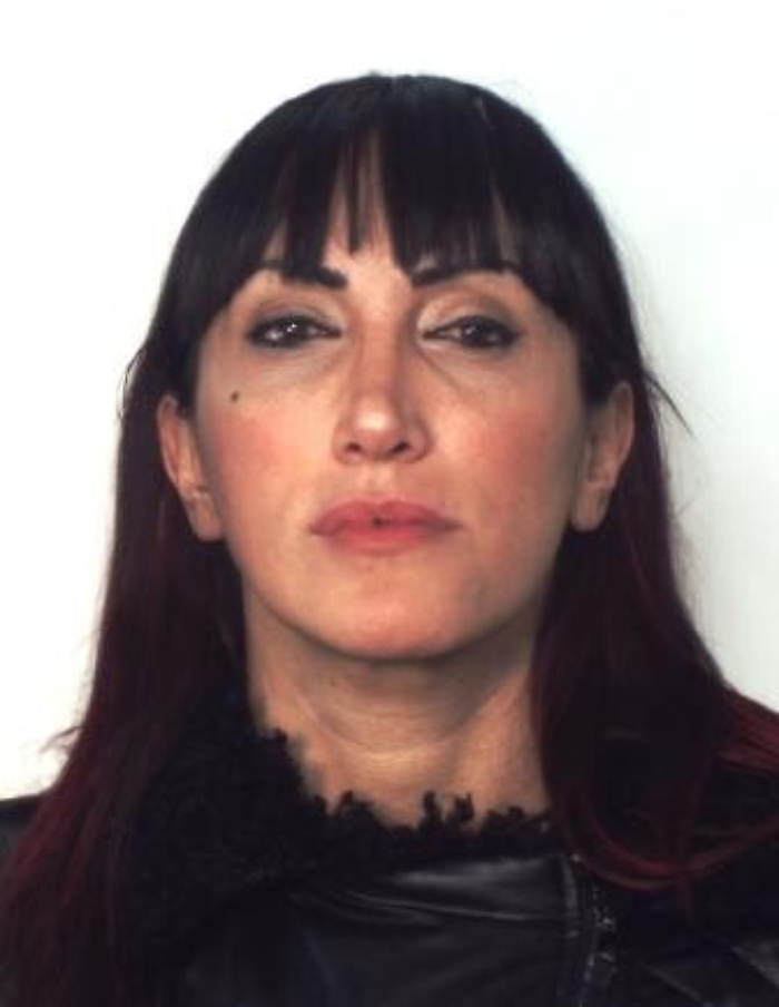 Catania, spacciava davanti il Cucaracha, arrestata